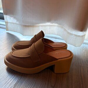 Joe Fresh Brown Sandals | Size 8